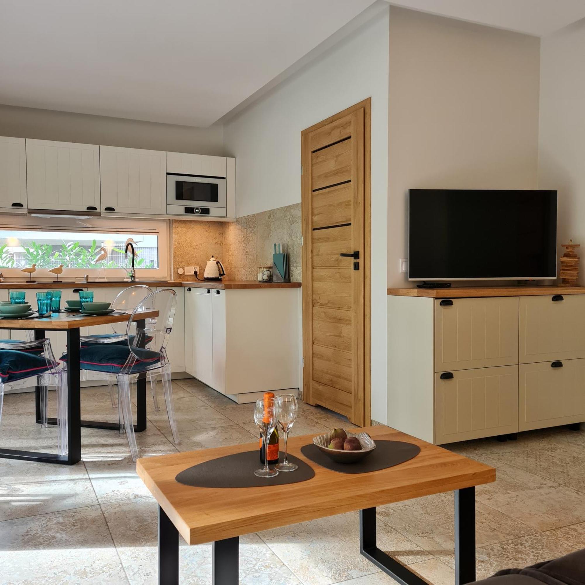 Ferienwohnung Czarna Perla Dziwnówek Exterior foto